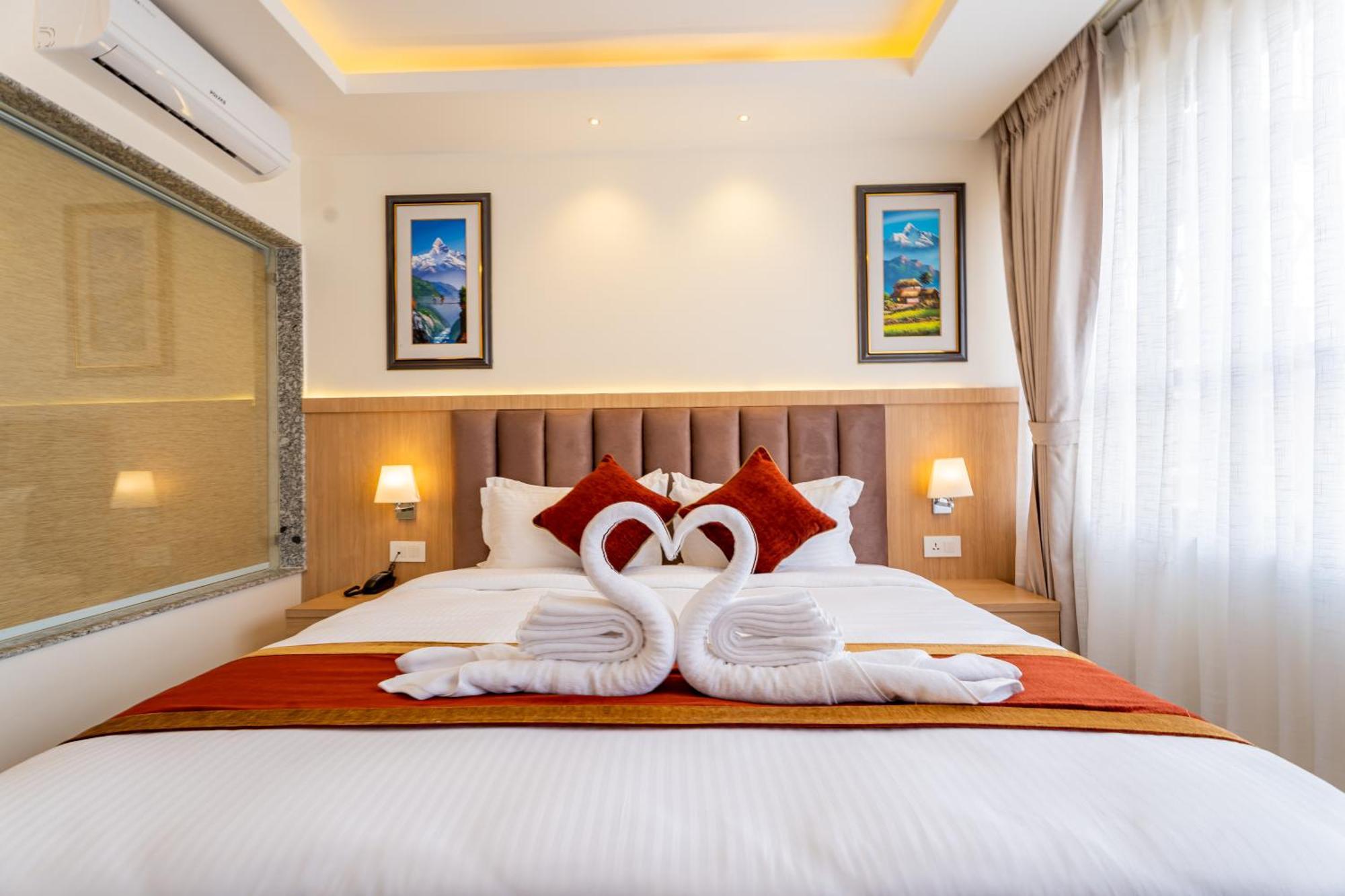 Hotel Crystal Pashupati Kathmandu Exterior photo