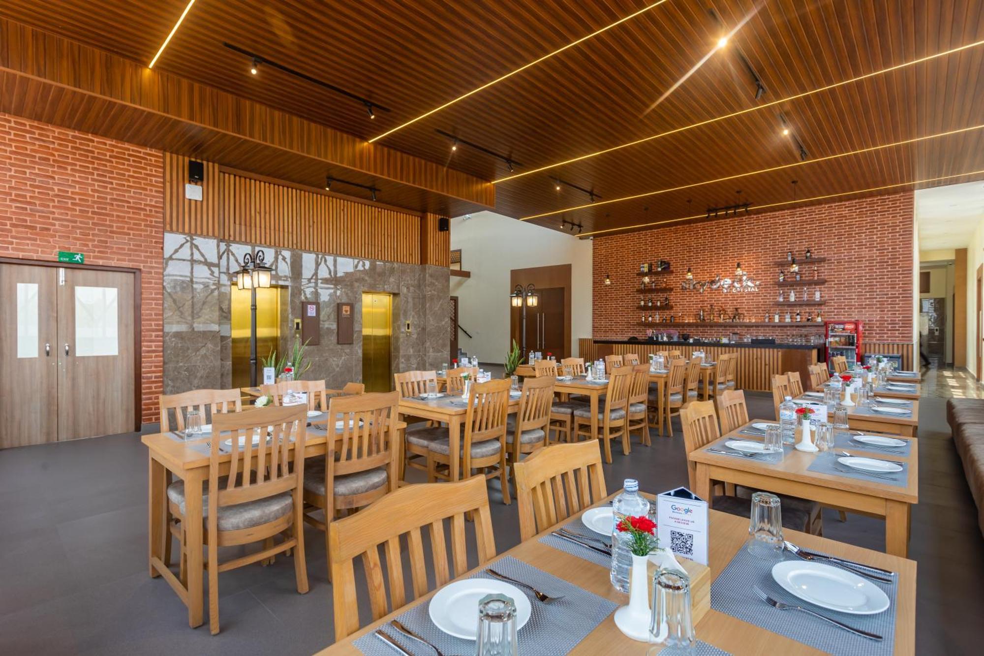 Hotel Crystal Pashupati Kathmandu Exterior photo