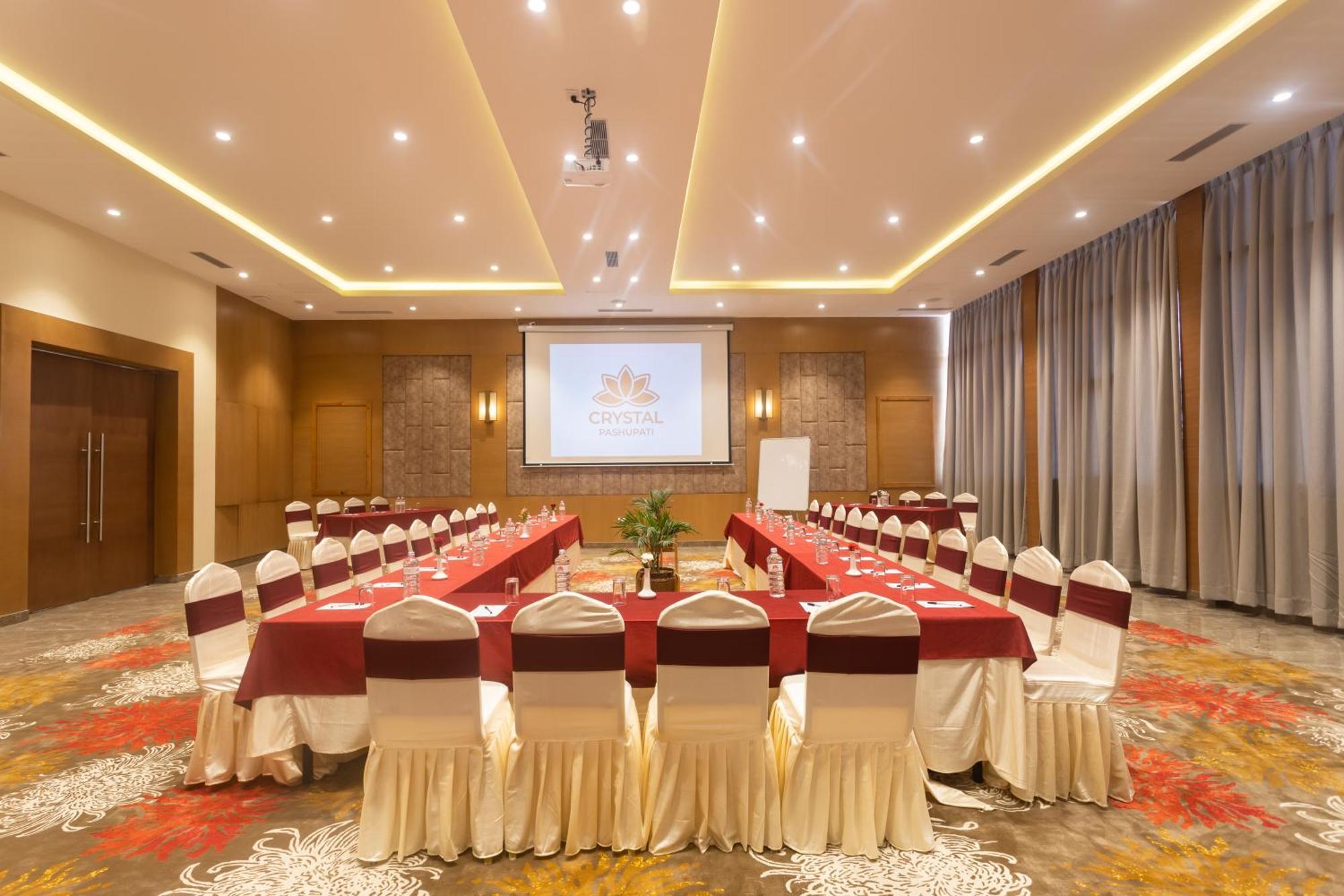 Hotel Crystal Pashupati Kathmandu Exterior photo