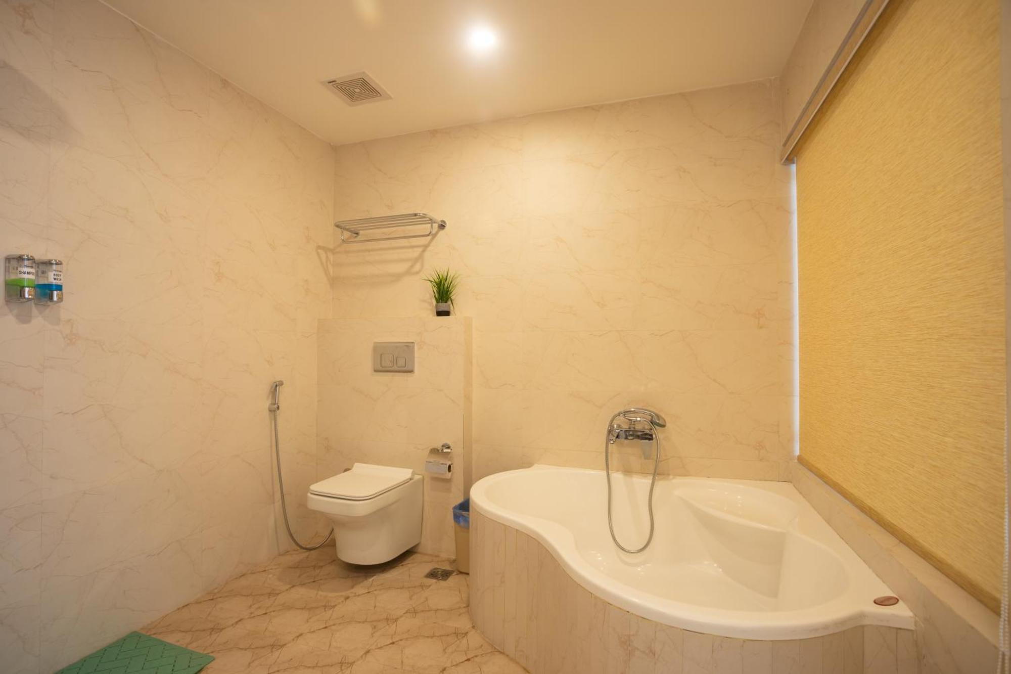 Hotel Crystal Pashupati Kathmandu Exterior photo