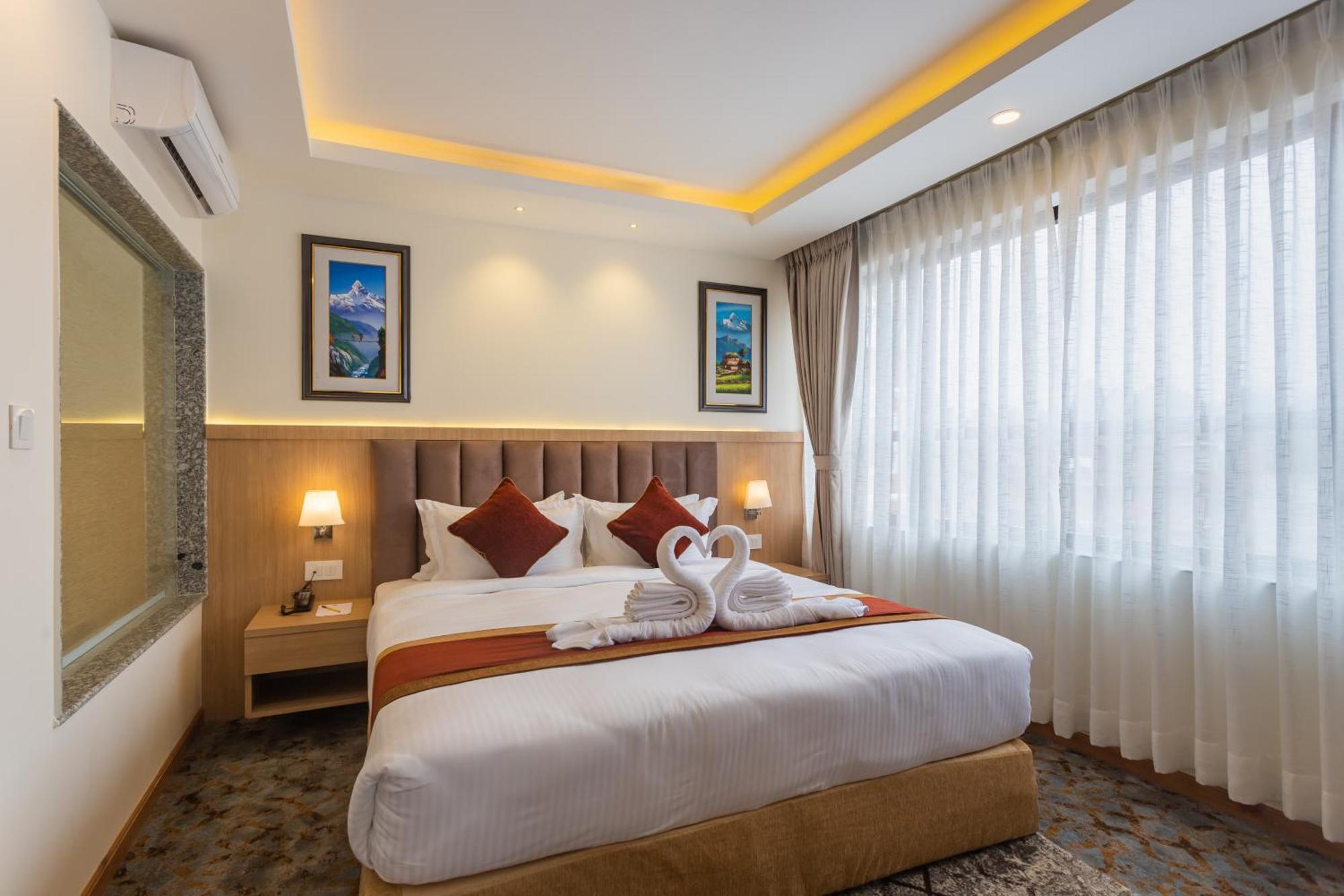 Hotel Crystal Pashupati Kathmandu Exterior photo