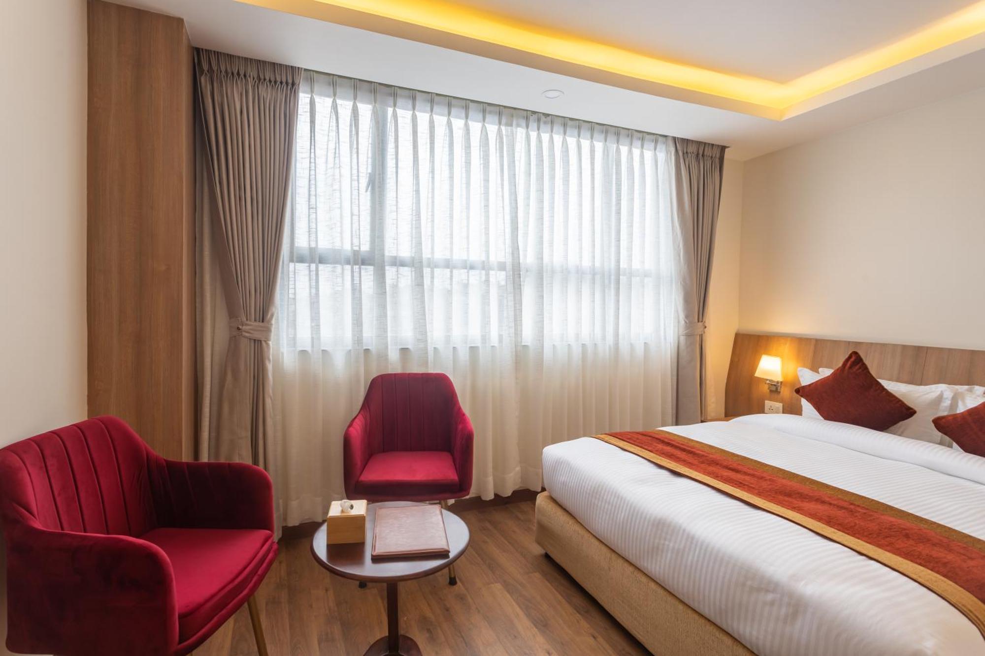 Hotel Crystal Pashupati Kathmandu Exterior photo